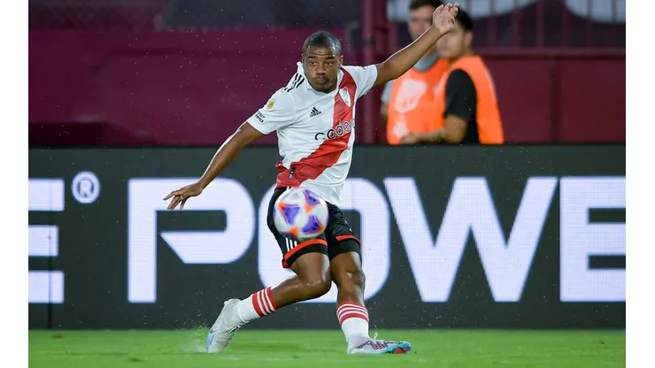 Malas noticias para River: De la Cruz volvió a lesionarse y no podrá estar ante Sarmiento
