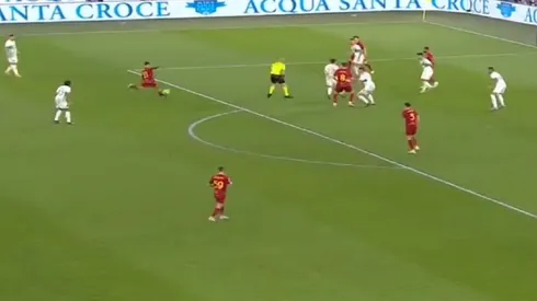 VIDEO | Con un golazo de media distancia, Dybala descontó para la Roma ante el Sassuolo