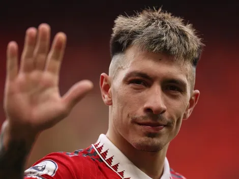 ¿Juega Lisandro Martínez en Manchester United vs Liverpool por la Premier League?