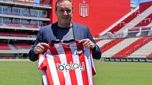 7 partidos y afuera: Balbo dejó de ser el DT de Estudiantes