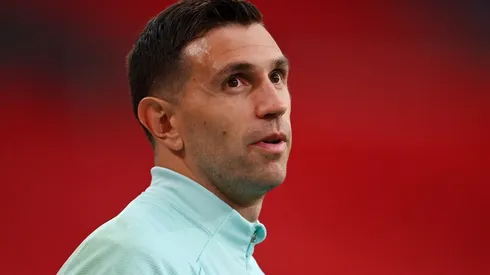 El futuro de Dibu Martínez puede estar con otros campeones en la Selección