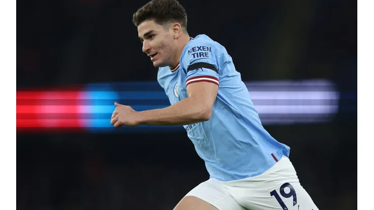 Barcelona tiene competencia: el histórico de Europa que quiere sacar a Julián Álvarez del City