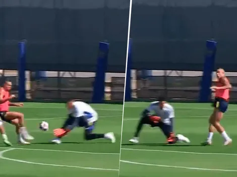 VIDEO | El insólito blooper defensivo en la práctica de Boca: terminó en gol de Briasco