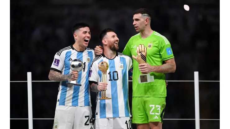 La particular frase de Dibu Martínez a Enzo Fernández por su nivel en el Mundial: "Es un caradura"