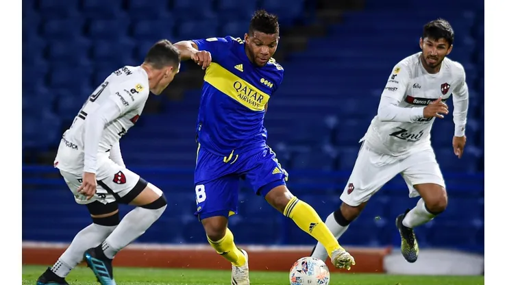 Boca y Patronato se enfrentan por la Supercopa Argentina.