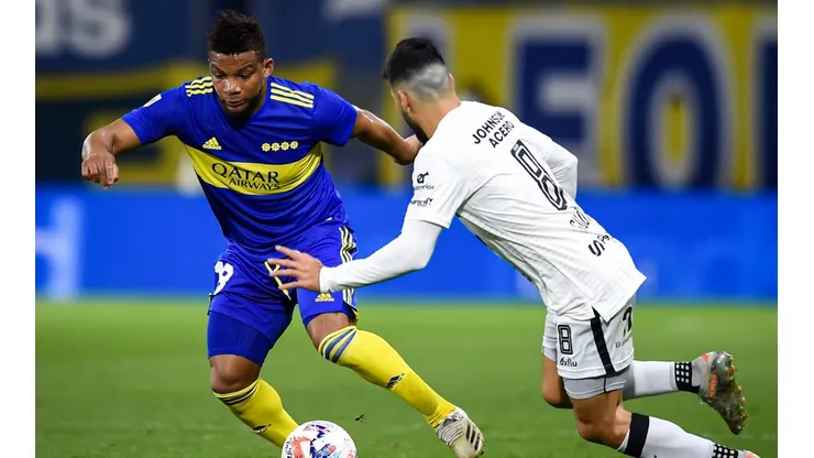 Boca y Patronato se enfrentan por la Supercopa Argentina.