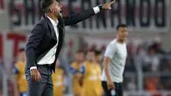 Demichelis explicó por qué Santiago Simón no jugó ni un minuto ante Arsenal