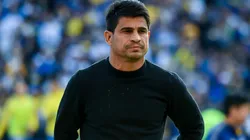 Cambió hasta el esquema: el inédito XI que probó Ibarra en la práctica de Boca