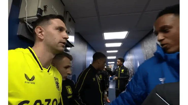 El momento mas incómodo del año: así se reencontraron Dibu y Yerry Mina