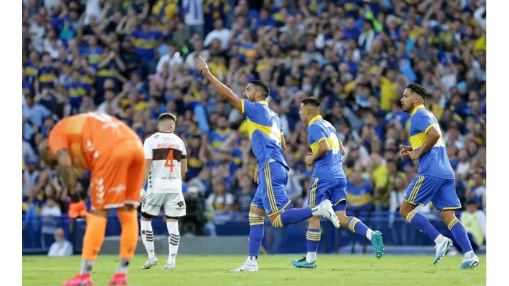 Llegó a Boca como una figura, pero ahora se juega su futuro