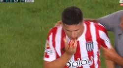 VIDEO | No apto para impresionables: Carrillo fue a cabecear y le volaron dos dientes