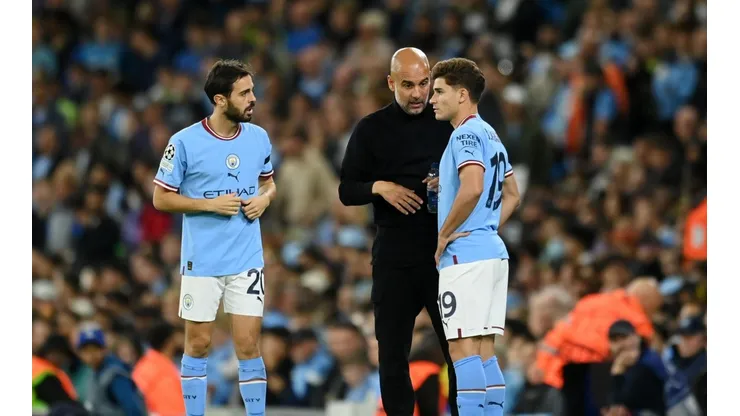 Guardiola y una insólita forma de explicar las razones por las que no metió a Julián.