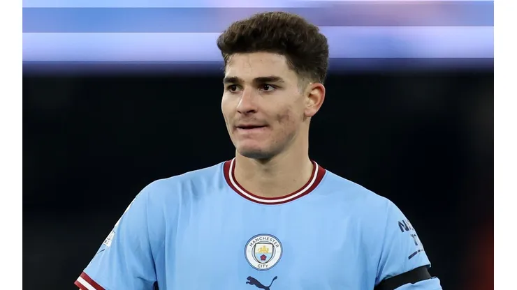 Juega cada vez menos: ¿cuántos minutos acumula Julián Álvarez en sus últimos partidos en Manchester City?