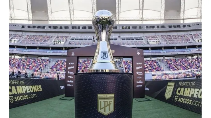 El Trofeo de Campeones 2020 aguarda por su campeón.