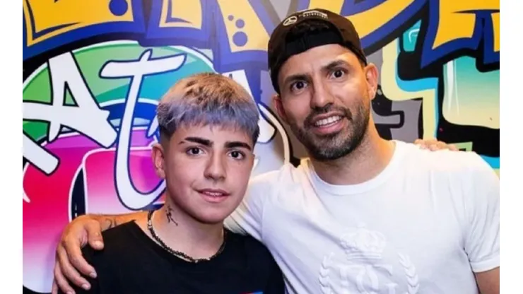 Benjamín Agüero junto a su padre.