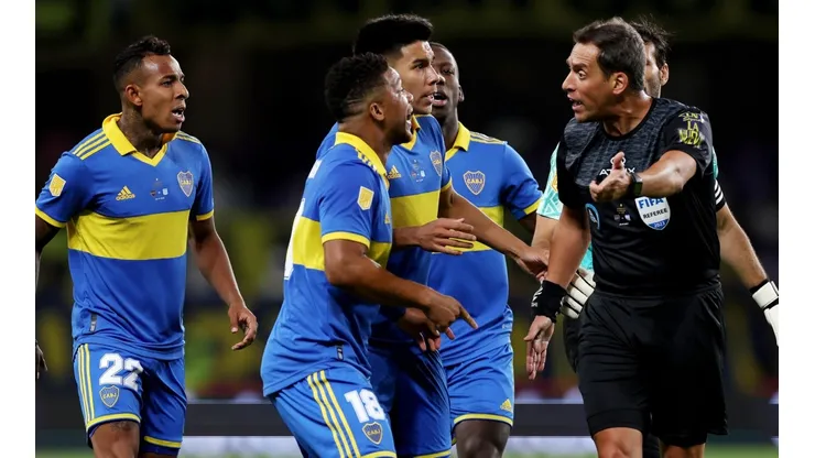 "Lo colgaron": el motivo por el que una figura de Boca no jugó ante Platense
