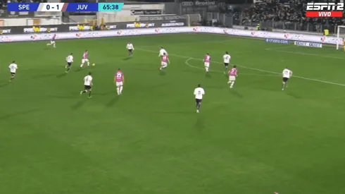 El golazo del crack argentino de 34 años.