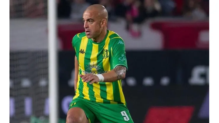 ¿Dónde va a jugar Santiago Silva y de dónde es Palo FC?