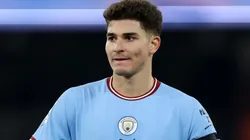 ¿Juega Julián Álvarez en Arsenal vs. Manchester City por Premier League?