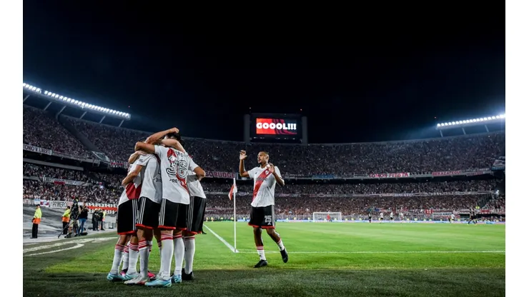 Con el VAR como gran protagonista, River le ganó a Argentinos Juniors en su vuelta al Monumental