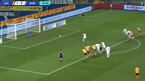 Como en la final: gol de penal de Dybala para la Roma ante Lecce