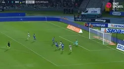 VIDEO | ¡No se puede creer! Equi Fernández marcó en propia puerta