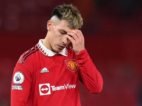 ¿Por que no juega Lisandro Martínez en Manchester United vs Leeds por Premier League?