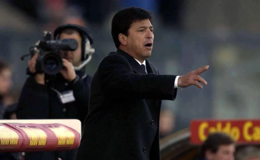 Passarella, el DT que hizo debutar a Crespo.