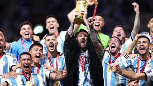 Foyth ganó el Mundial de Qatar 2022.