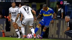 El lujo de Sebastián Villa sobre Brian Blasi.