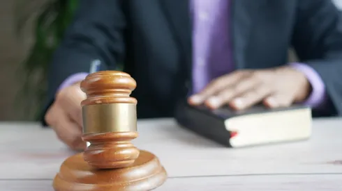 ¿Qué es un homicidio en riña, preterintencional y homicidio simple con dolo?