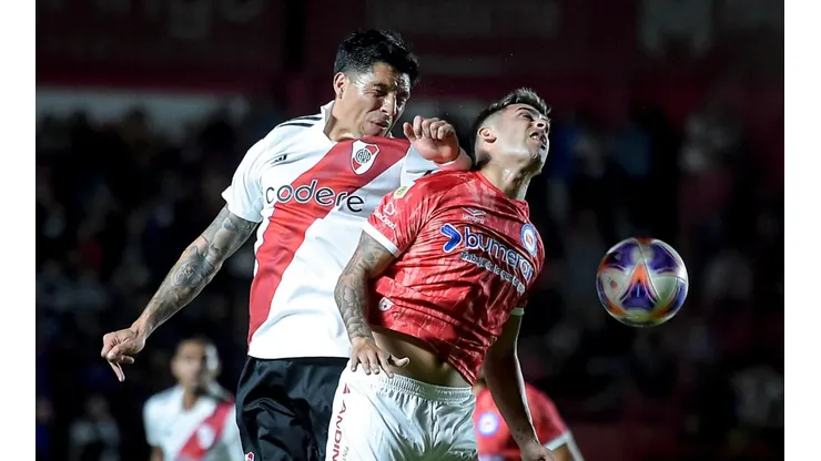 River vs. Argentinos