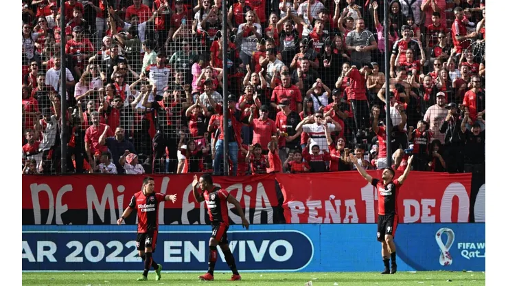 Asesinato en Rosario: ¿se juega el partido entre Newell's vs. Vélez?