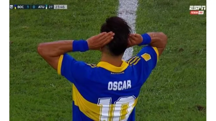 El festejo de Oscar Romero en el gol ante Atlético.