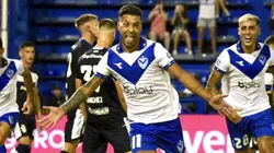 Lucas Janson festejando el 1-0 parcial de Vélez.