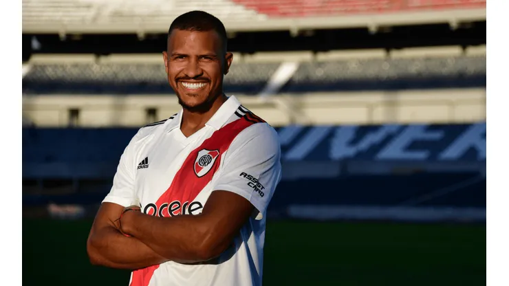 El agradecimiento especial de Rondón luego de su primer día como jugador de River