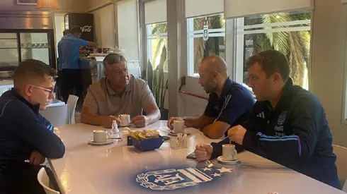 ¿Está decidido? El tuit de Tapia que podría adelantar el futuro de Mascherano en la Selección Sub-20