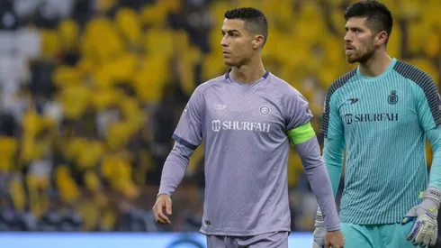 Agustín Rossi junto a Cristiano Ronaldo.