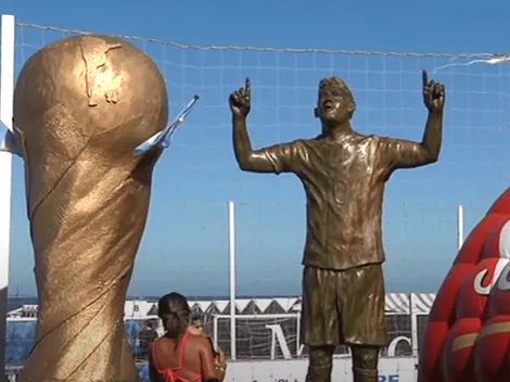 Estatuas de Messi y Dibu Martínez en Mar del Plata: ubicación, quién las hizo y diseño