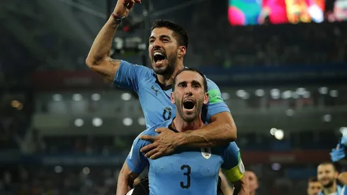 Diego Godín conoce y muy bien a Luis Suárez.