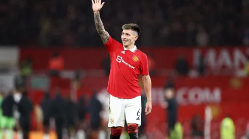 Lisandro Martínez con la camiseta de Manchester United.