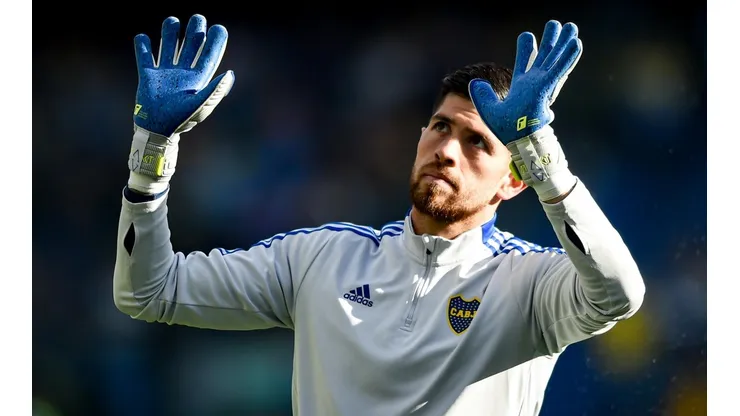 Última noticia: Rossi se bajó del avión y no es más jugador de Boca
