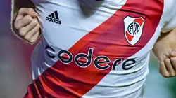 "La necesito": filtraron imágenes de la nueva camiseta de River y los hinchas deliraron en redes