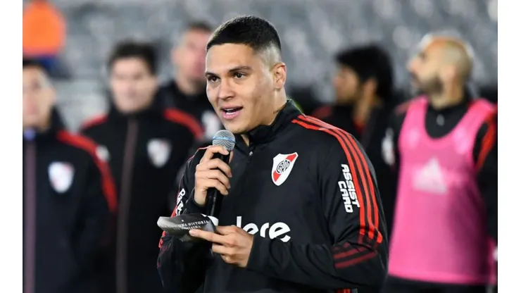 Locura: asi presentó Junior a Juanfer Quintero