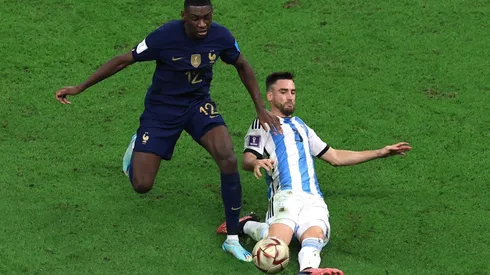 Sigue en modo Mundial: el tremendo cruce de Tagliafico.