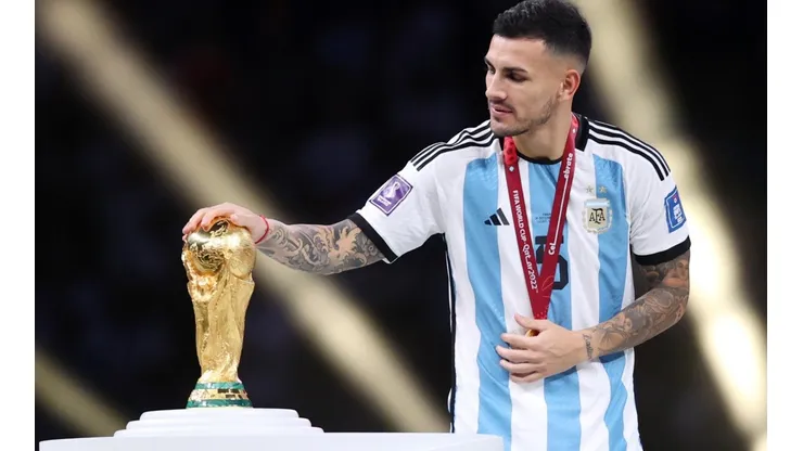 Paredes y la Copa del Mundo, el fútbol rendido ante la Scaloneta