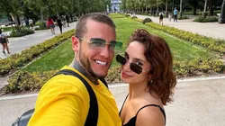 Alex Caniggia junto a Melody Luz, su pareja.