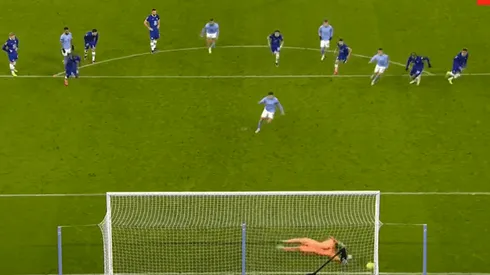 VIDEO | Julián volvió a ser titular en Manchester City y vacunó a Chelsea de penal