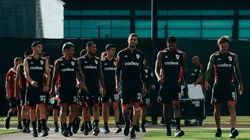 Malas noticias para Demichelis: un titular abandonó la práctica con una molestia muscular