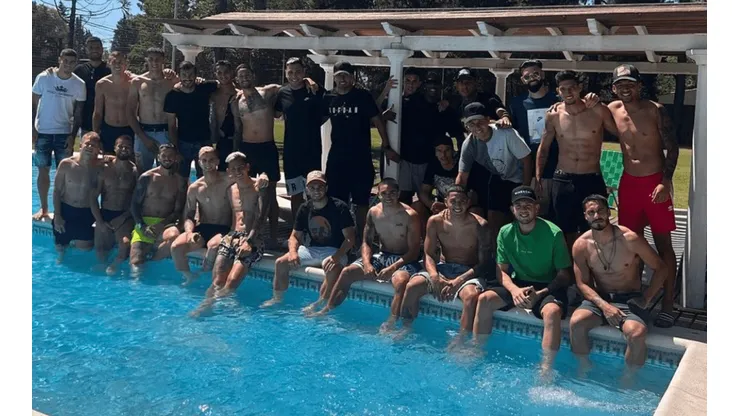 La llamativa ausencia en la foto que se viralizó del plantel de Boca
